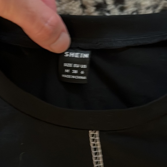 Savage ⚾️ short crop top - Picture 2 of 3